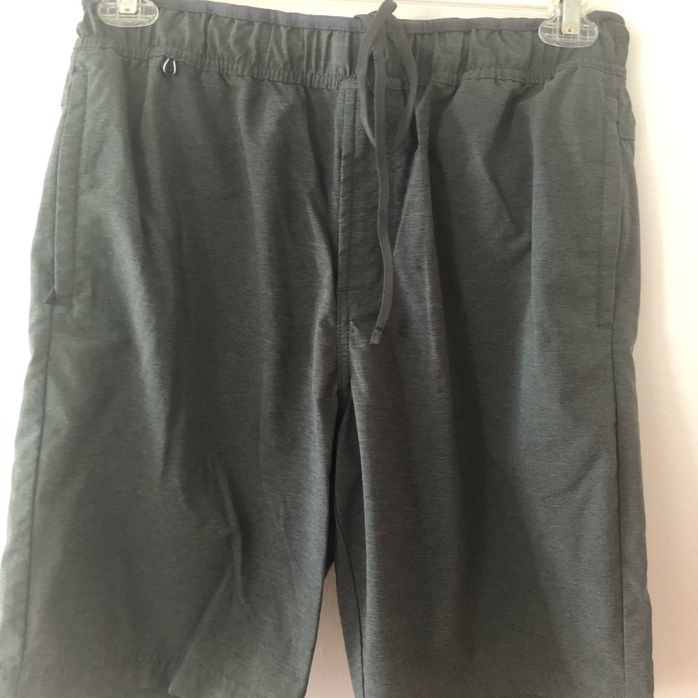 Voyager Gray Travel Shorts